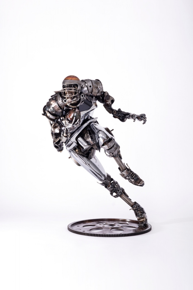 American Grid Iron player, has his eye on his touchdown