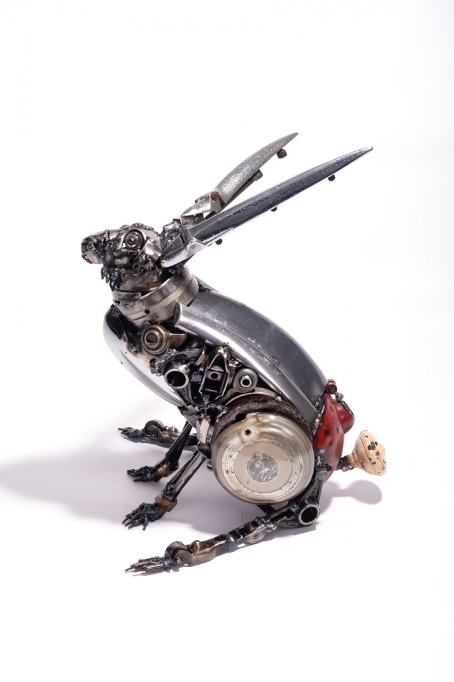 Move his ears to suit his, or your mood